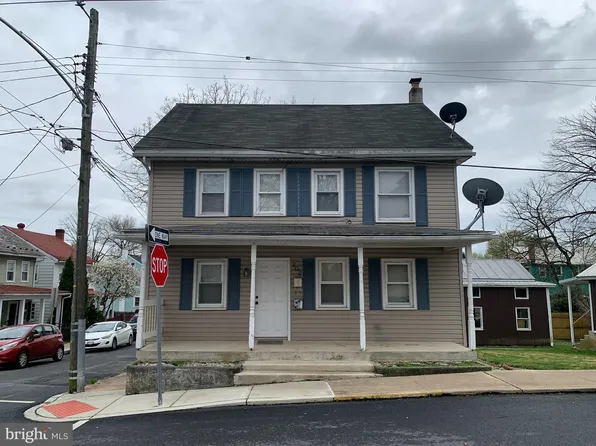 202 W Church St, Annville, PA 17003