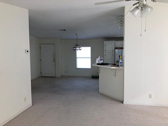 3rd image of 4801 Las Floras Ct
