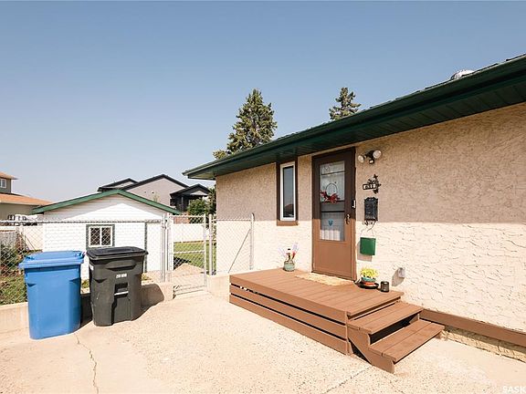 2nd image of 631 Buchanan DRIVE