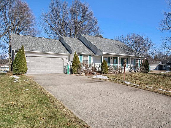 2nd image of 26331 Peddlers Cove Ct