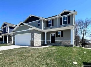 2111 Dabate Dr, Howell, MI 48843