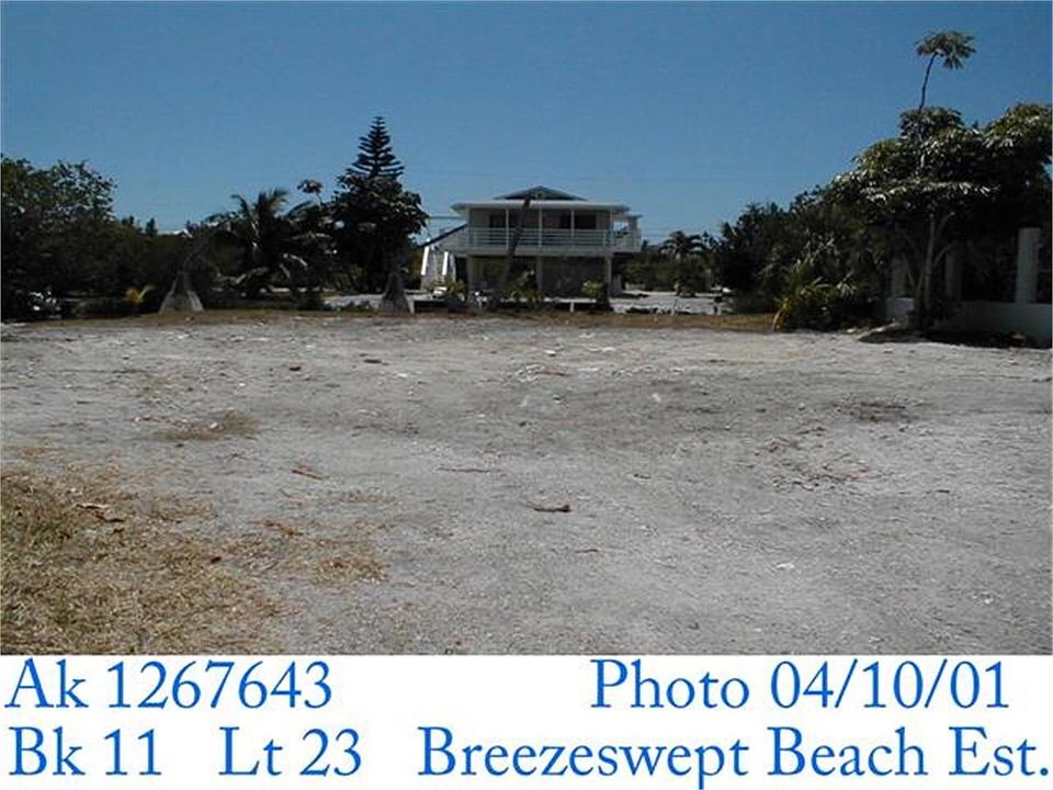 1st image of 27418 Jamaica Ln