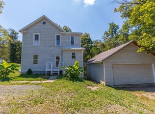 302 Wilson St, Fairview, WV 26570