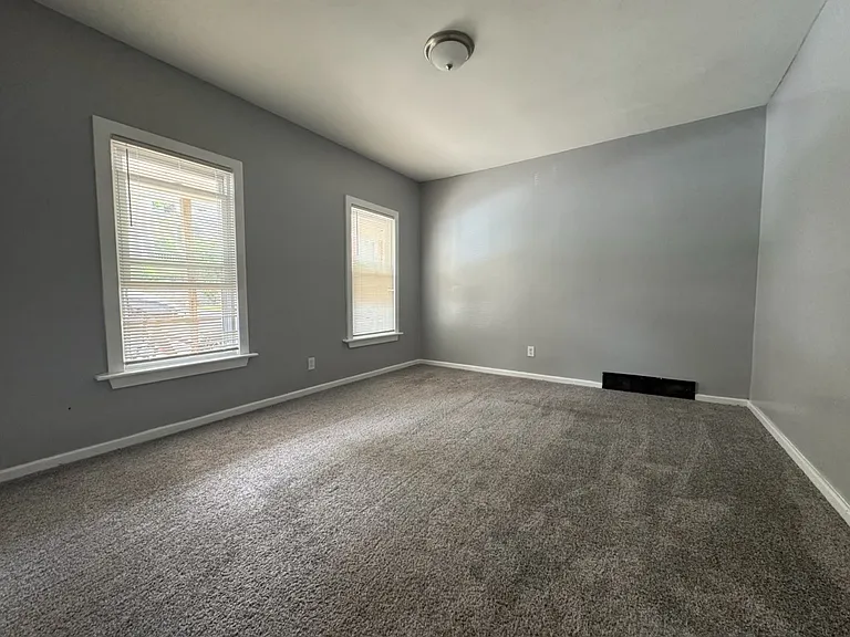41-43 New St #2 — Photo 5