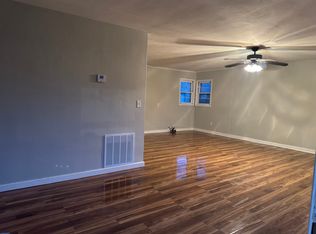 1513 N Grand Ave W #1523, Springfield, IL 62704