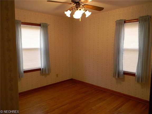 2nd image of 5755 E 139th St