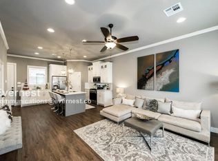 523 E B St APT C, Jenks, OK 74037
