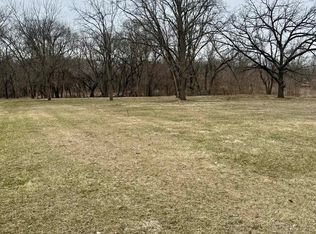 102 13th Ave SW, Oelwein, IA 50662