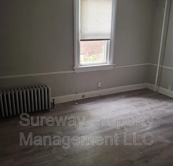 25 Camden Ave #A — Photo 4