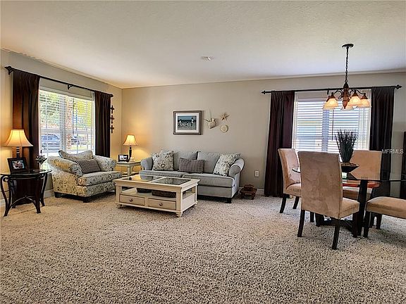 3rd image of 3306 Saint Martin Ln