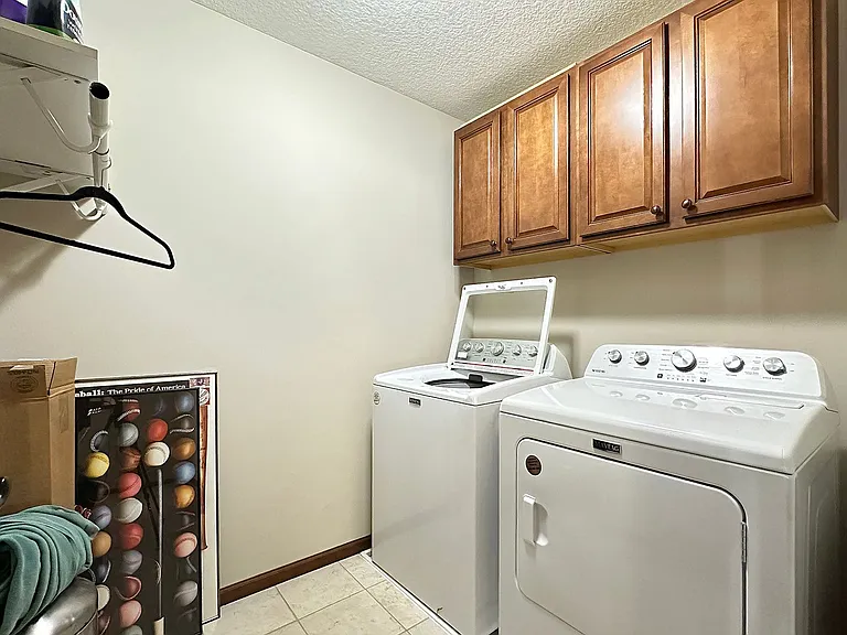 9496 Declaration Dr — Photo 9