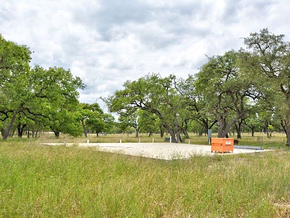 2nd image of 277 Maverick Ln