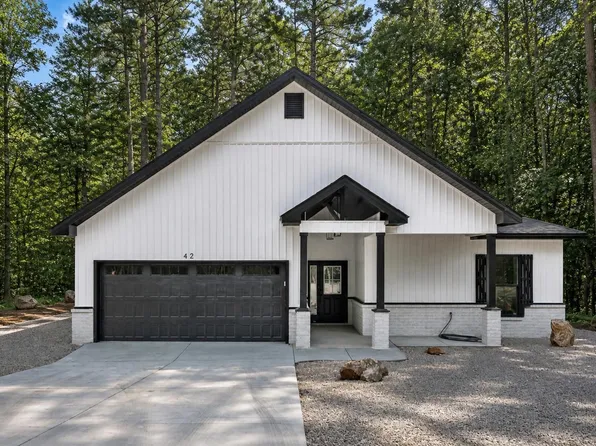 42 Tomelloso Way, Hot Springs Village, AR 71909