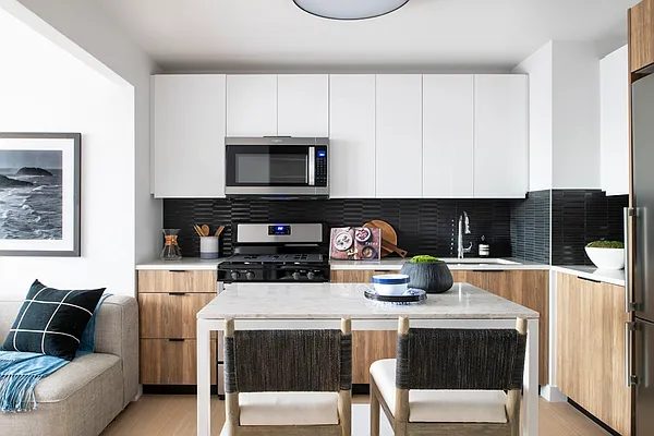 Rented by Gotham Organization | media 27