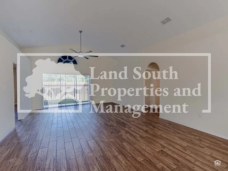 7053 Cascades Ct — Photo 3