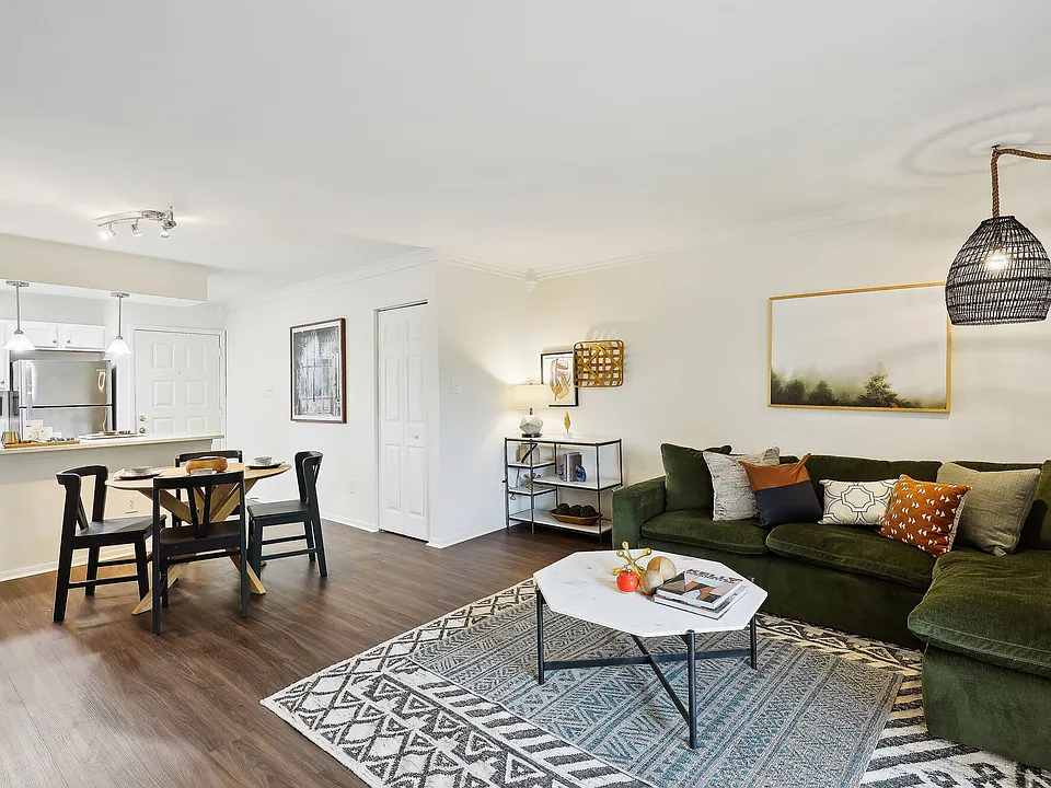 Cobalt Ridge apartments community photo