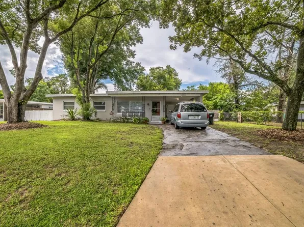 1435 Eden Dr, Apopka, FL 32703