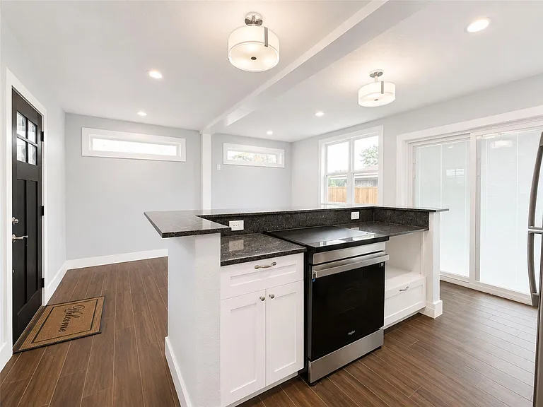 1224 Kennie Dr — Photo 12