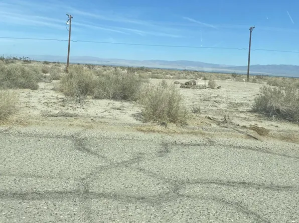 1220 Court Ave, Thermal, CA 92274