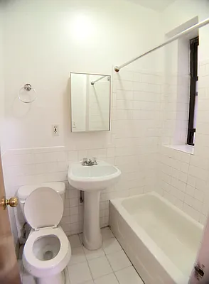 Rented by Kamgirsons & Company, Inc. | media 22