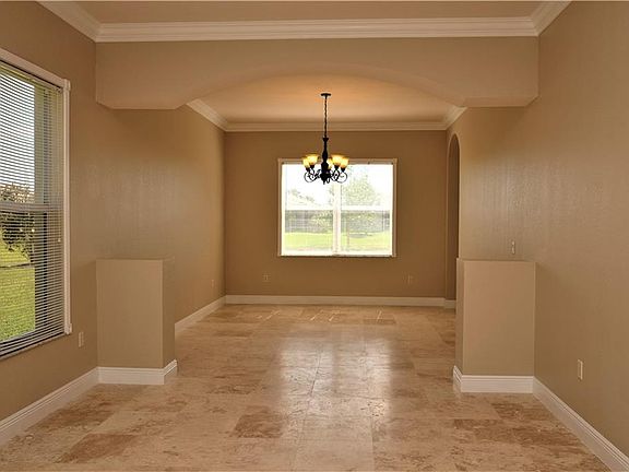4th image of 2024 Plainfield Dr SW