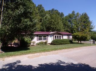 360 Corner Rd, Mountain City, TN 37683
