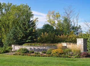 1577 Fox Hunt Way, Victoria, MN 55386