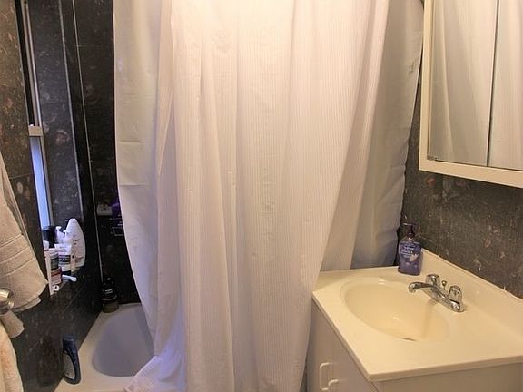 5th image of 36 Avenue A #4D