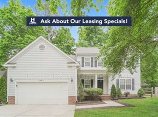 7340 Maitland Ln, Charlotte, NC 28215