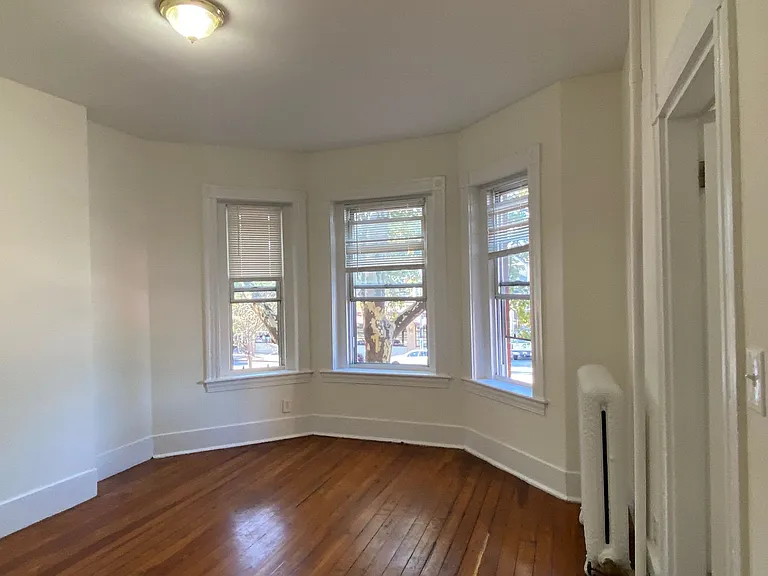 77 Brighton Ave #4 — Photo 3