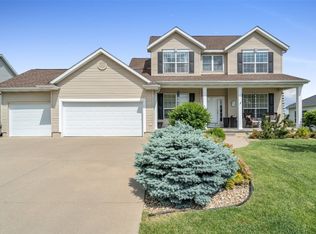 2475 Plymouth St, Marion, IA 52302