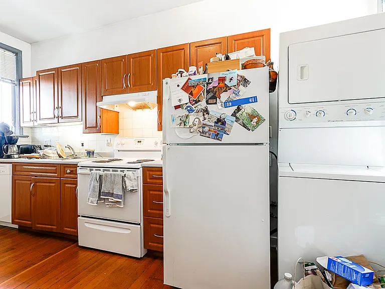 3744 Main St #2 — Photo 8