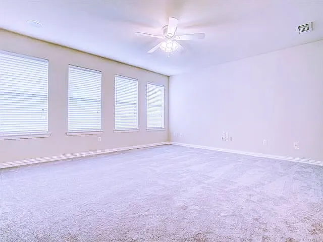 524 Breton Dr — Photo 29
