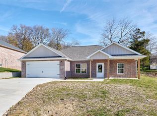 2586 Revolution Dr, Cape Girardeau, MO 63701