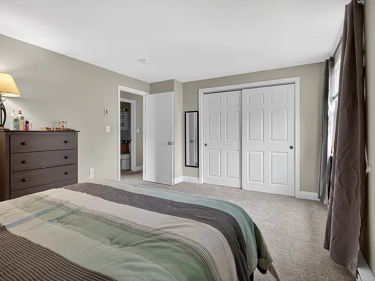 17 Anderson Ave #D — Photo 19