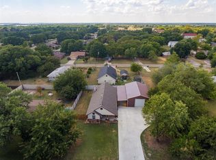 106 S Race St, Tioga, TX 76271