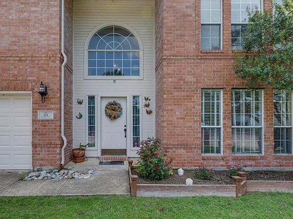 4th image of 171 Southlake Dr