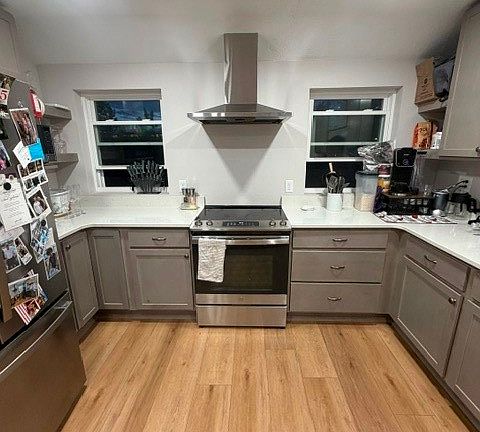 4th image of 2404 57th St