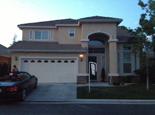 619 Century Ln, Clovis, CA 93612