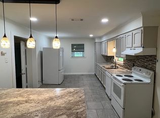 429 E Caldwell St, Gonzales, LA 70737