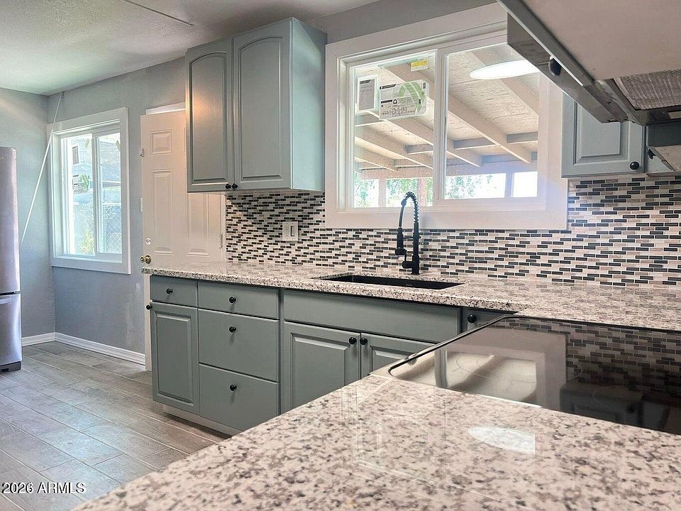 1st image of 4843 W FLOWER Street