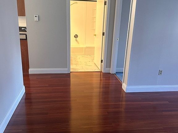 4th image of 1600 Skyline Dr Unit 2