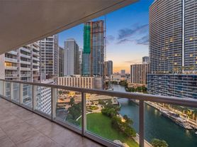 465 Brickell Ave