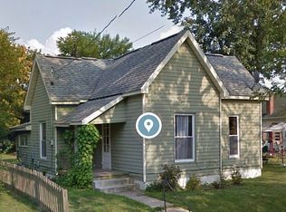 1153 Oak St, Frankfort, IN 46041