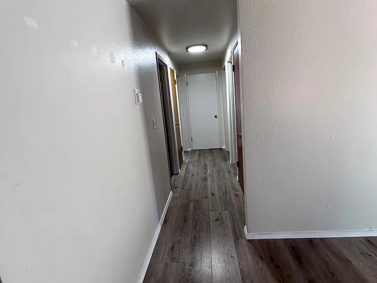 737 Budd Ave — Photo 17