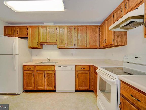 4th image of 6641 Briarleigh Way
