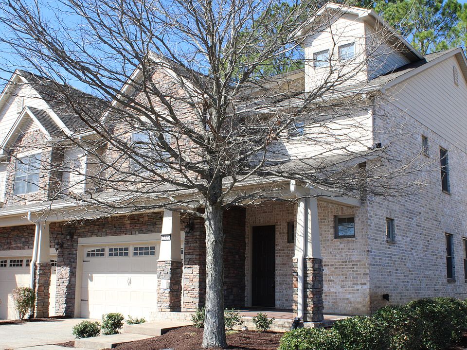 1st image of 2325 River Terrace Dr