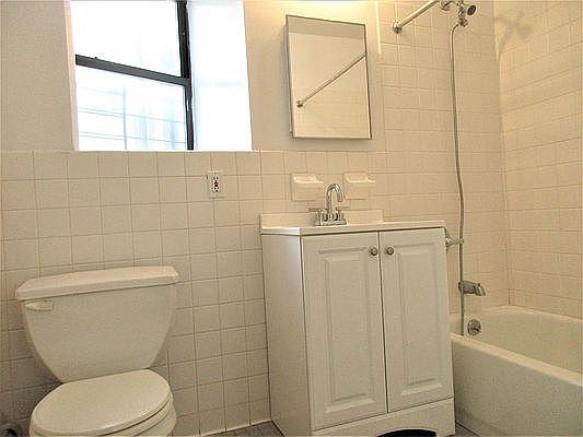 5th image of 333 E 108th St #4EE