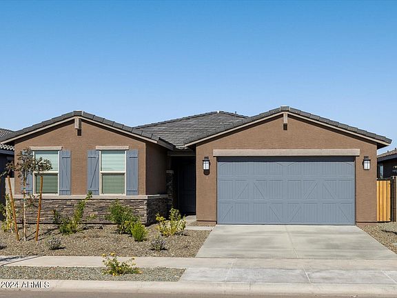 3rd image of 16056 W HONEYSUCKLE Drive