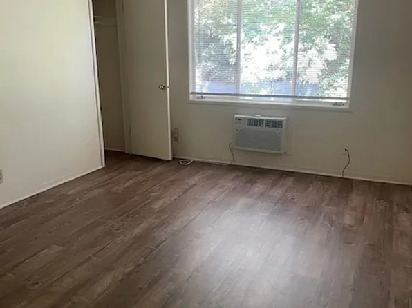 1412 22nd St APT 8, Sacramento, CA 95816